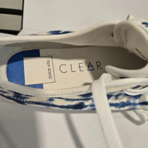 Dolce Vita Tie-Dye Canvas Sneakers – Casual and Trendy - Picture 3 of 13